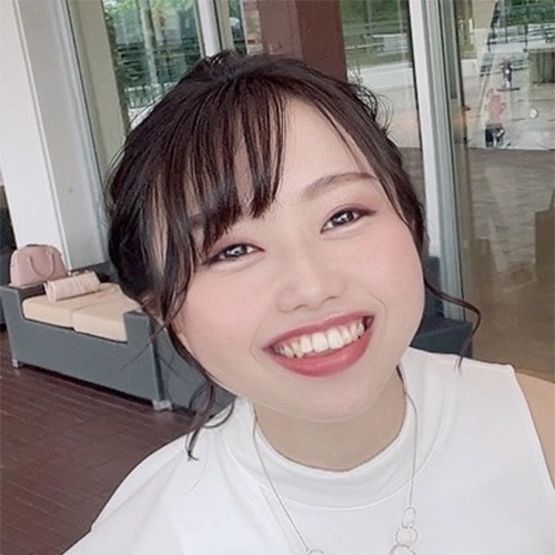 青木あゆみ